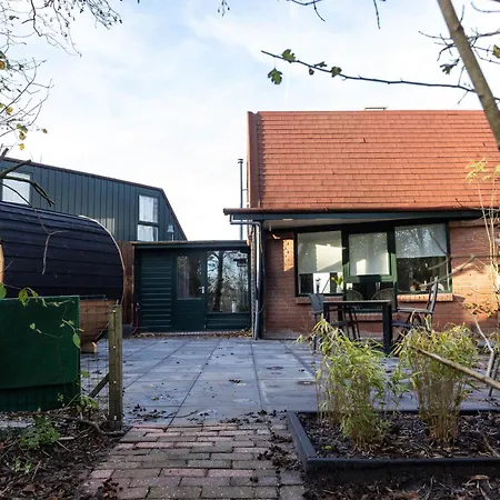 Tulip Marina - Garden Sauna *