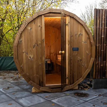 Tulip Marina - Garden Sauna Nieuwe-Niedorp