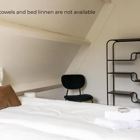 Tulip Marina - Garden Sauna 別荘